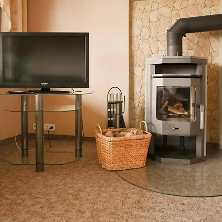 Holiday home Ferienhaus, Waldau Thueringen, Cleaning Included Schleusingen
